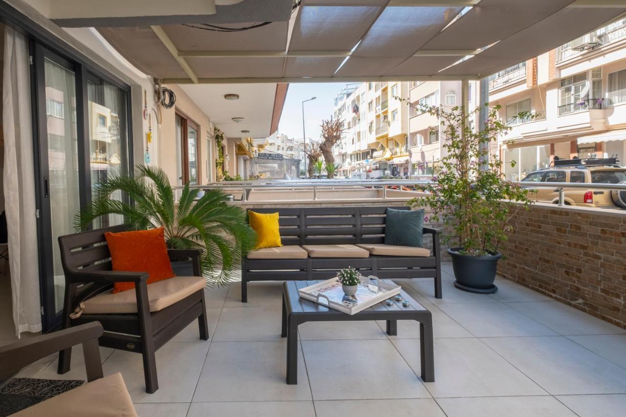 Ezgi'S Apartment With Terrace In Marmaris Exterior foto